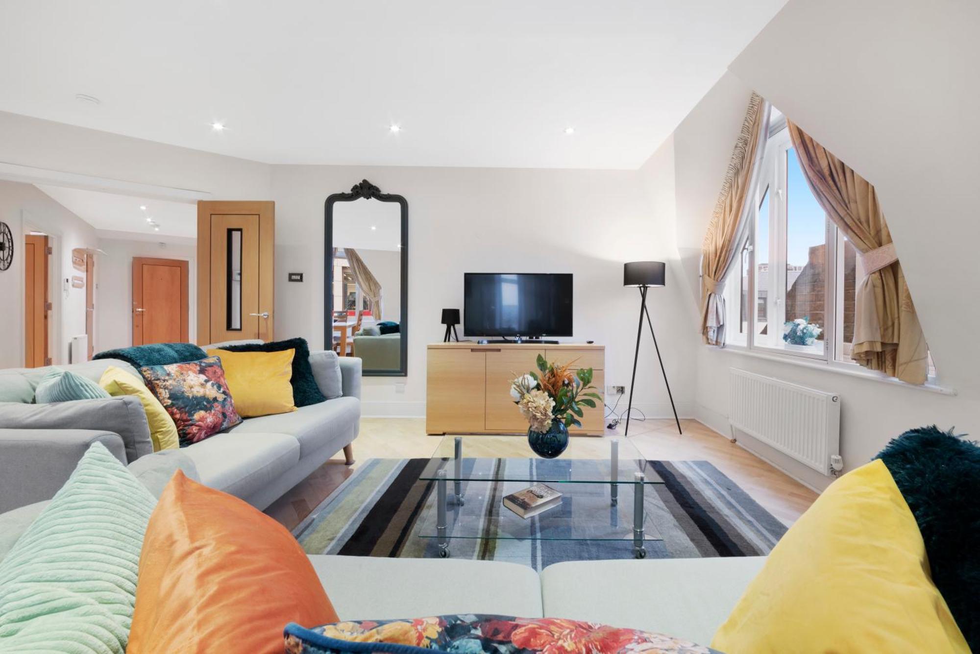Apartment Farringdon Penthouse Spacious 3 Bedroom 2 Bath London